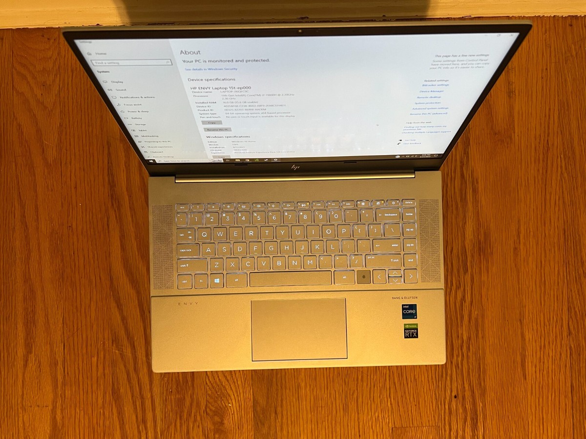 HP ENVY 15, i7-11800H, NVIDIA RTX 3050 Ti, 1 TB NVMe SSD, 16 GB