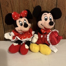 Vintage Disney Mickey  Minnie Mouse Valentine's Day Mini Beanie Plush w/ Tags