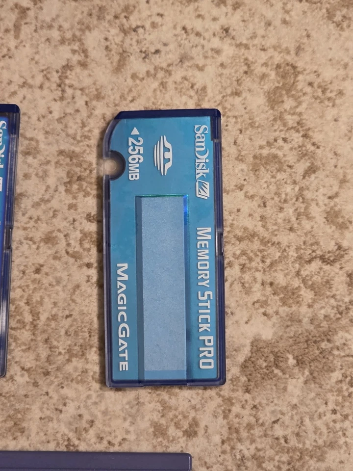 2 SanDisk 256MB Memory Stick Pro Card Magic Gate & 1 Sony 128MB Memory Stick.  - Image 2 of 4