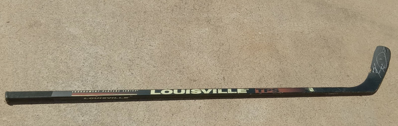 (PHOENIX COYOTES) Keith Tkachuk game-used+auto'd TPS stick (team's 1996 debut)