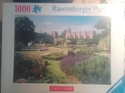 1000-Teile-Puzzle 'Queen's Garden, Sudeley Castle' von Ravensburger