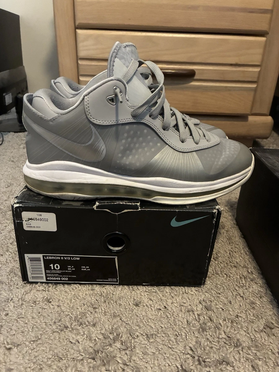 Nike LeBron 8 V/2 Low Wolf Grey for Sale | Authenticity  display picture 2