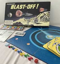 مقتنيات Waddingtons Blast