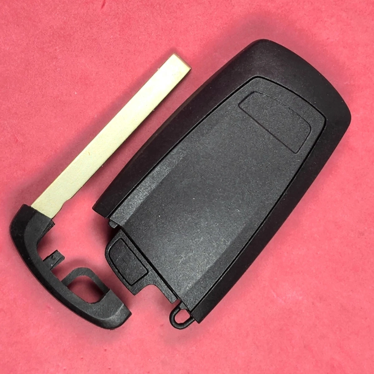 YGOHUF5662 - Unlocked OEM 2015 BMW X3 Smart Key 4B Trunk 7847229 