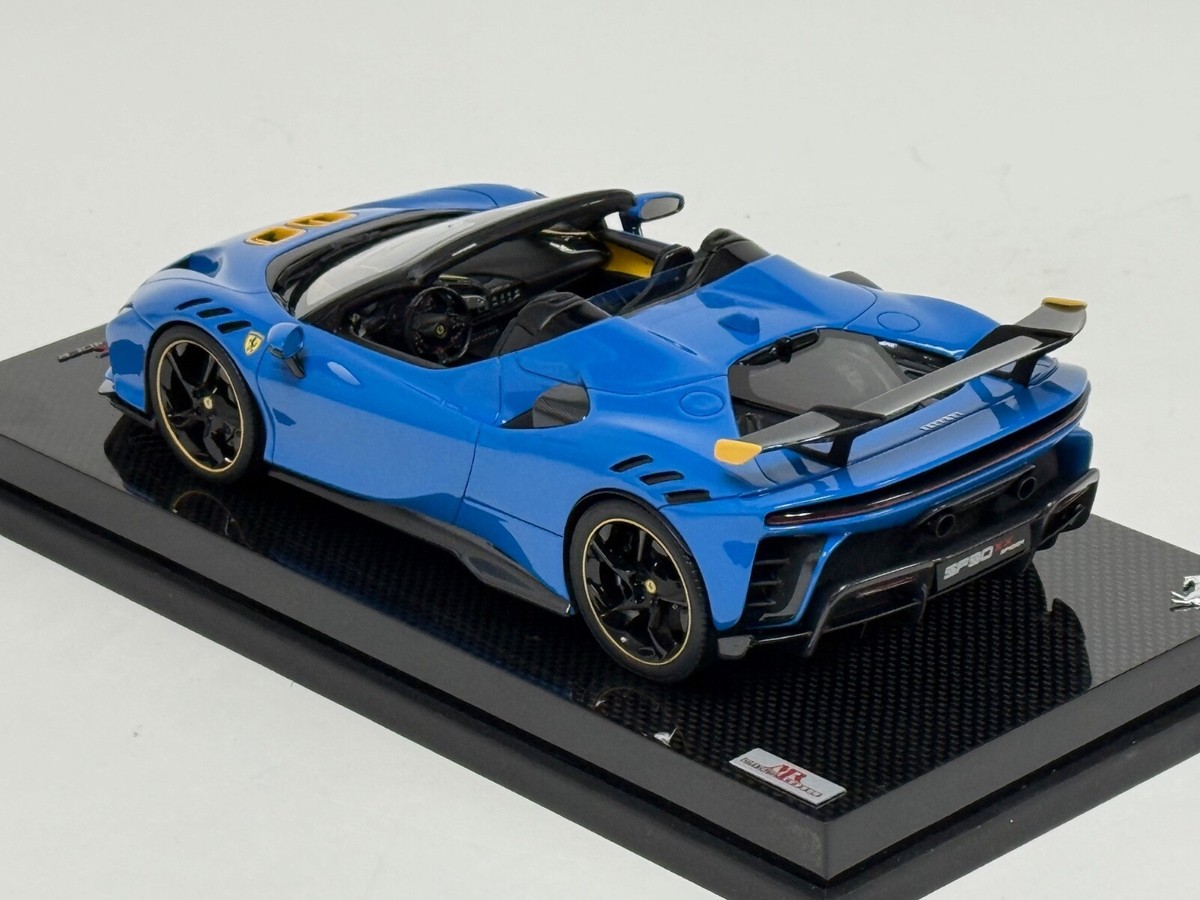1/18 MR Collection Ferrari SF90 XX Spider Azzuro 