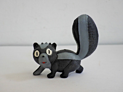 PVC Figur Bannertail Die Geschichte des grauen Eichhörnchens Maia Borges (C648)