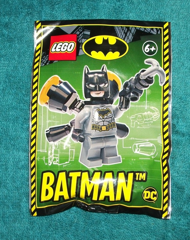 LEGO BATMAN : Batman with Rocket Pack Polybag Set 212113 BNSIP