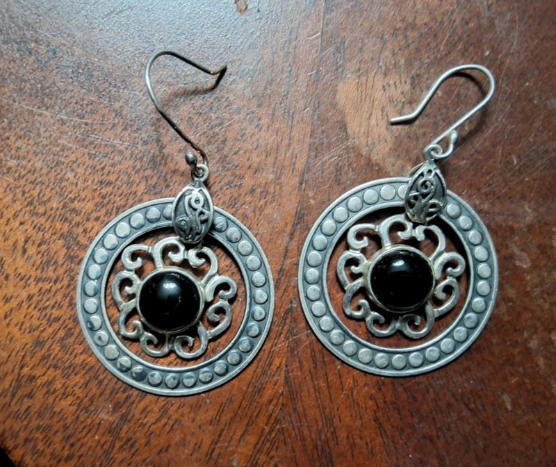 Amparo Sterling 925 Silver Black Onyx Filigree Dangle Earrings