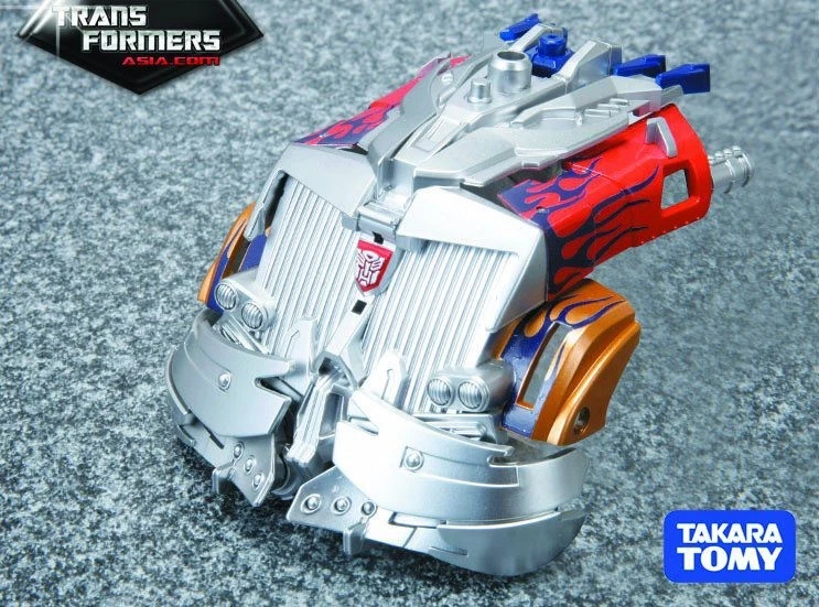 Supreme Class APS-01 Striker Optimus Prime Asia Exclusive Limited Edition | Tran - Image 3 of 4