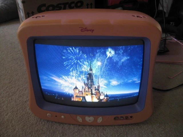 DISNEY PRINCESS TV 13 INCH SCREEN WITH REMOTE AND ORIGINAL BOX (2006) - Image 2 of 4