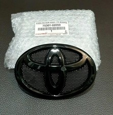 Front Grille Bumper Emblem For Toyota Corolla 2009-2010-2011-2012-2013