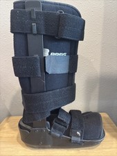 Breg Size Medium Walker Orthopedic Boot 5 Str...