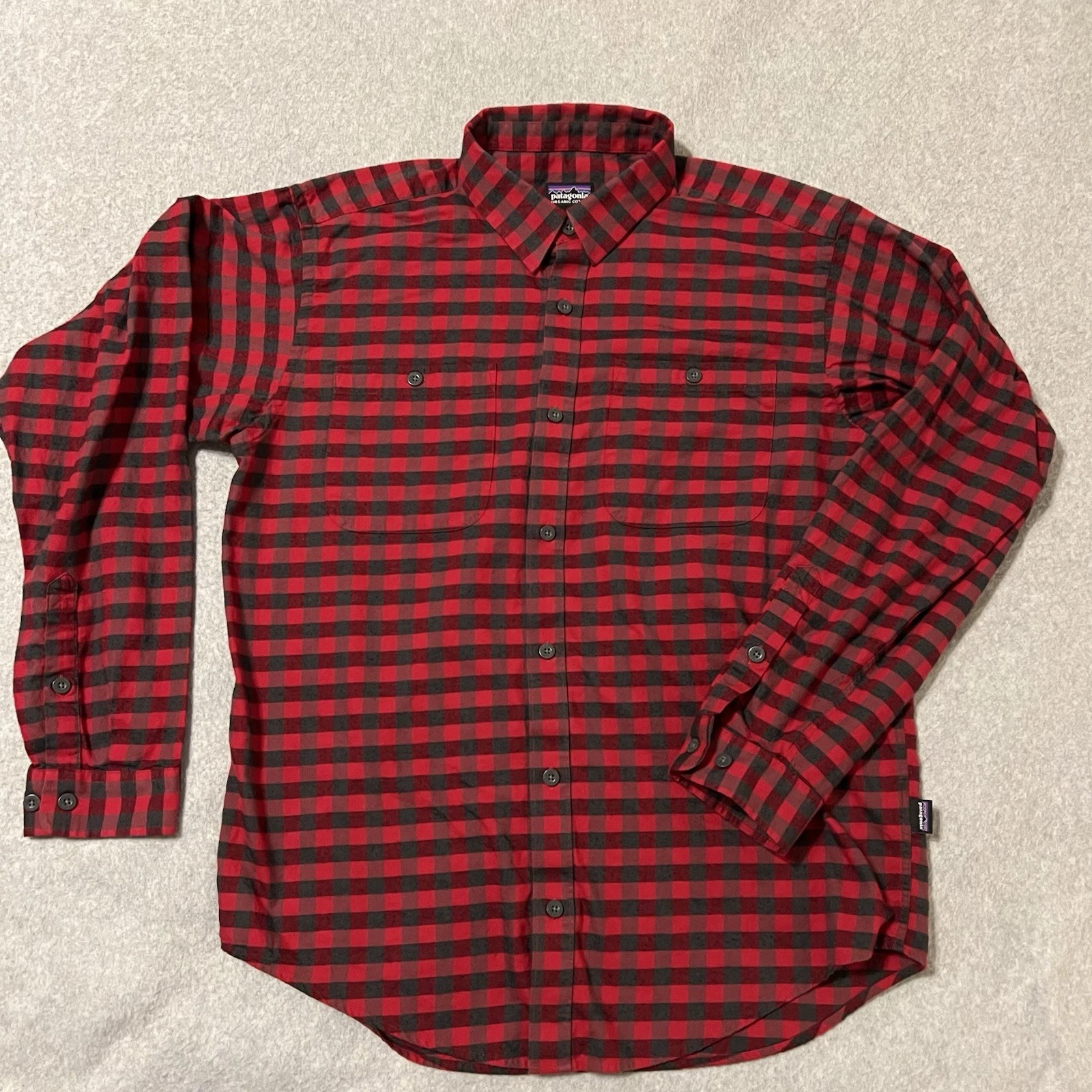 Patagonia Shirt Mens Medium Red Buffalo Check Plaid Hiking Outdoor Mountain GORP