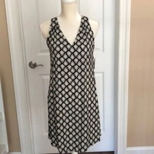 Old Navy Floral Pattern Sleeveless Back Cut Out Shift Lightweight Dress - Size S