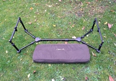 Fox Quattro Pod inkl. Prologic Transporttasche & 2-/3 Rod Buzzers Karpfenfischen - Bild 1 von 4