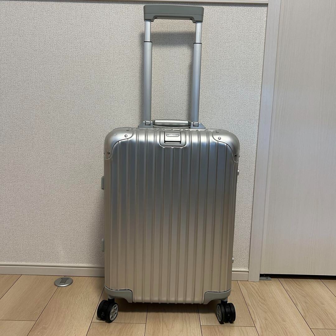 Rimowa Topas 32L Silver 4-wheels Carry Case Suitcase 923.52