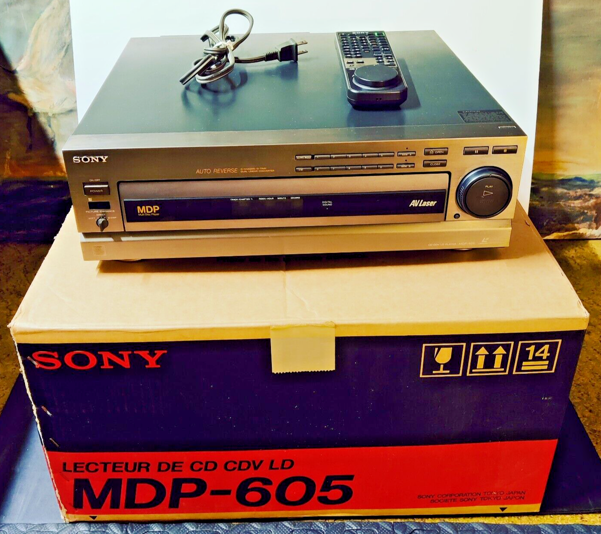 Sony MDP-605 Laserdisc Player CD CDV LD W/ Box *Works* *One Sony MDP-605 Laserdisc Player CD CDV LD W/ Box *Works* *One
