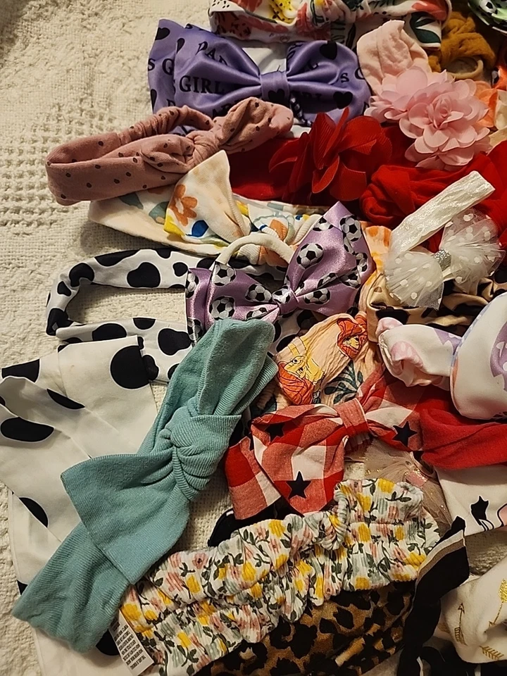 Lote de 50+ diademas con lazos para el cabello de niña de colección hasta ahora multicolores Foto 2 de 4