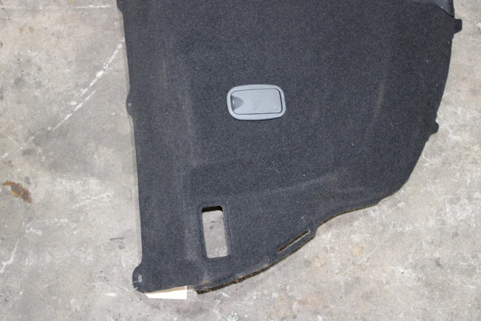 HYUNDAI GENESIS 2010-2016 CUPÉ ALTAVOZ TRASERO CUBIERTA BANDEJA FORRO MOLDURA CON TERCER FRENO  Foto 4 de 4