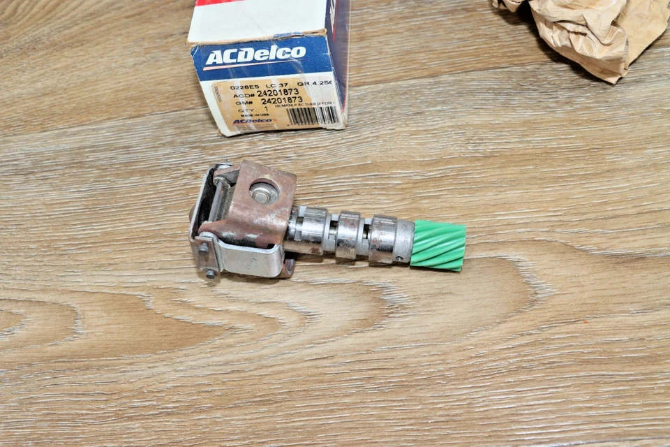 GM 24201873 Governor Transmisión 1992-1993 Buick Roadmaster Chevrolet Caprice Foto 4 de 4