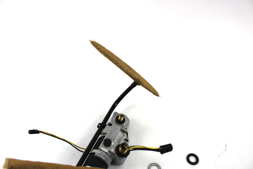 2003 03 Victory V92 V92C Classic Fuel Pump Gas Oem - Image 4 of 4