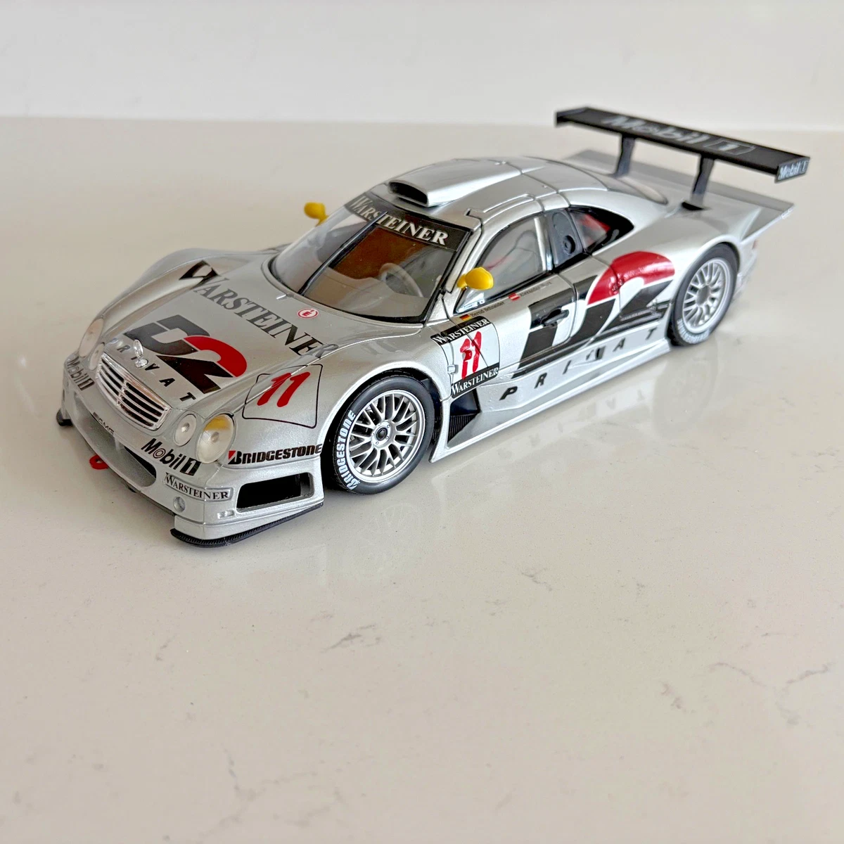 Mercedes-Benz CLK-Class 1:18 Contemporary Manufacture Diecast Cars