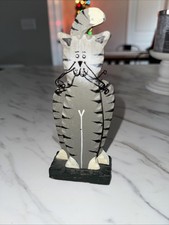 Wood Folkart Cat , Wooden , Grey And White