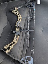 Bowtech CS Compound Bow 50lbs Right Hand Camo Aluminum Bow Hunting