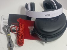 Beats by Dr. Dre Studio 1st Gen White Wired Headphones w/ Case & Extra Tested👍