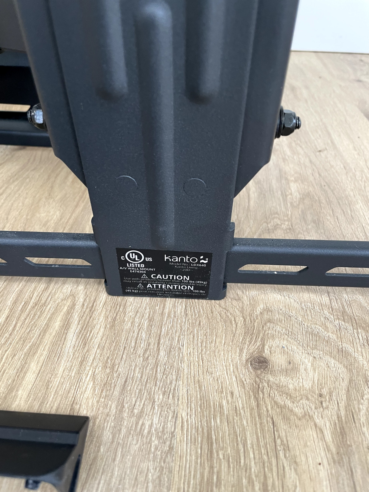 Kanto LDX640 LDX640 Full Motion TV Mount
