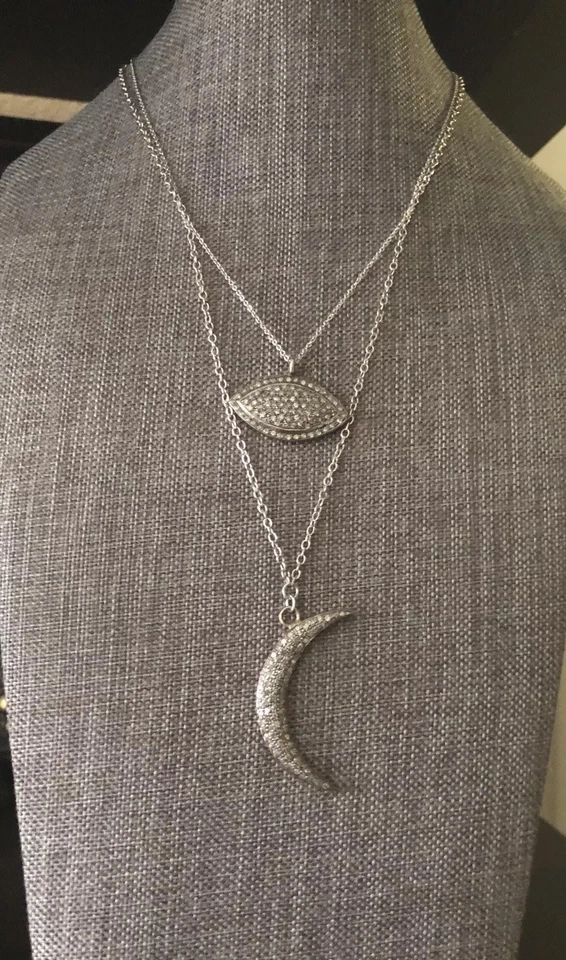 Colgante Pavé Diamante Mal de Ojo Chapado en Rodio 14 K Chapado en Oro Blanco con Cadena Foto 4 de 4