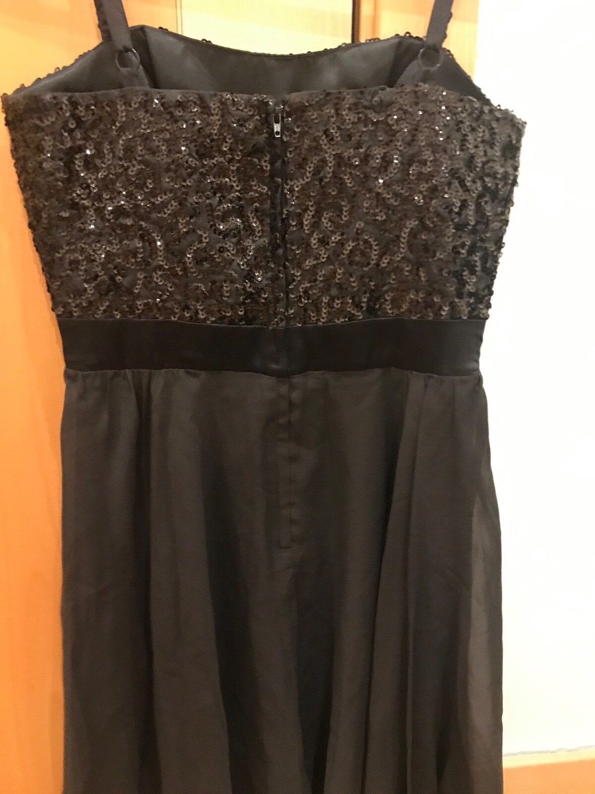 Picture 4 of 8