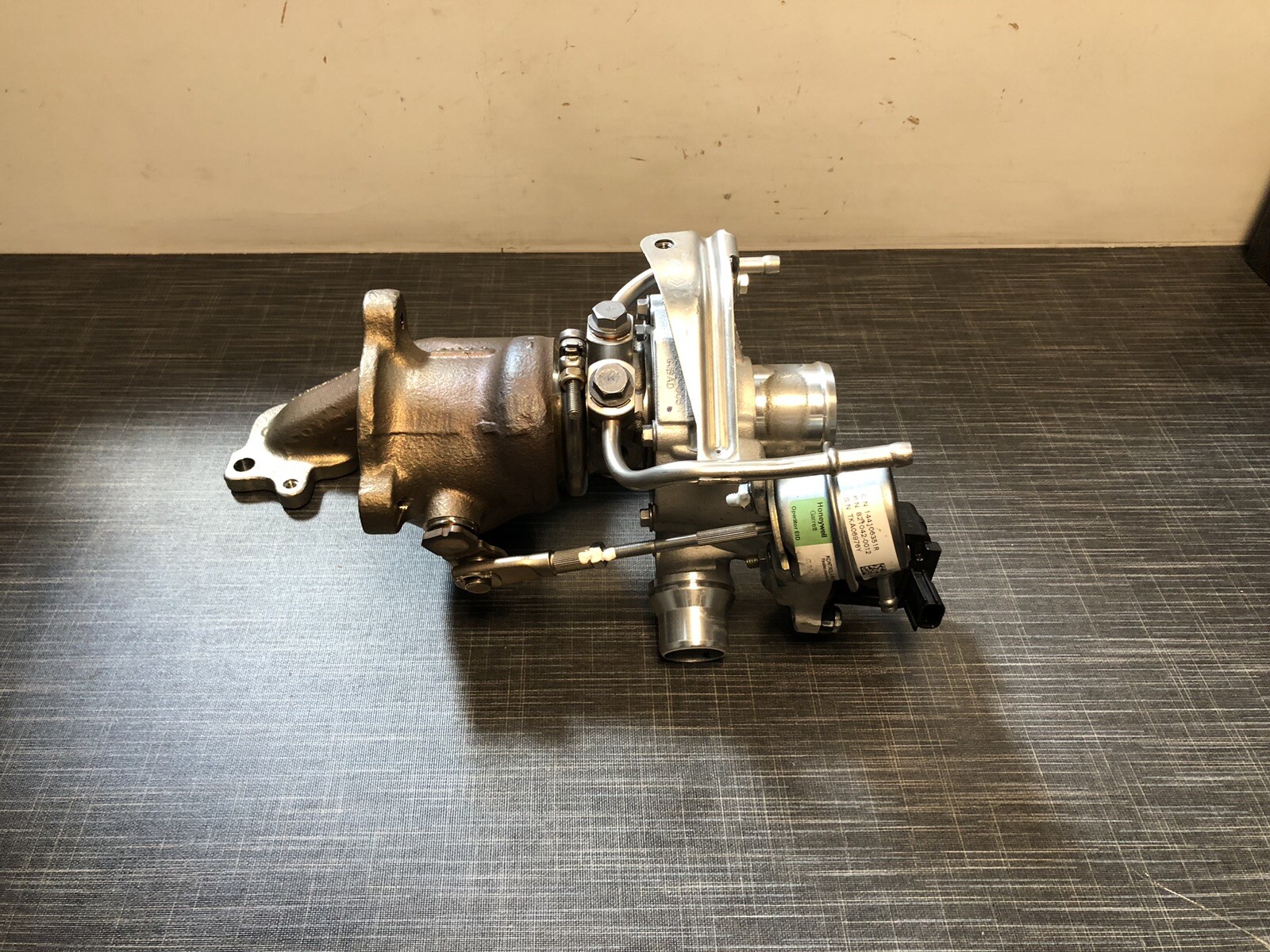 Top H8201439411 Turbolader 1 2tce Renault DACIA NISSAN online 