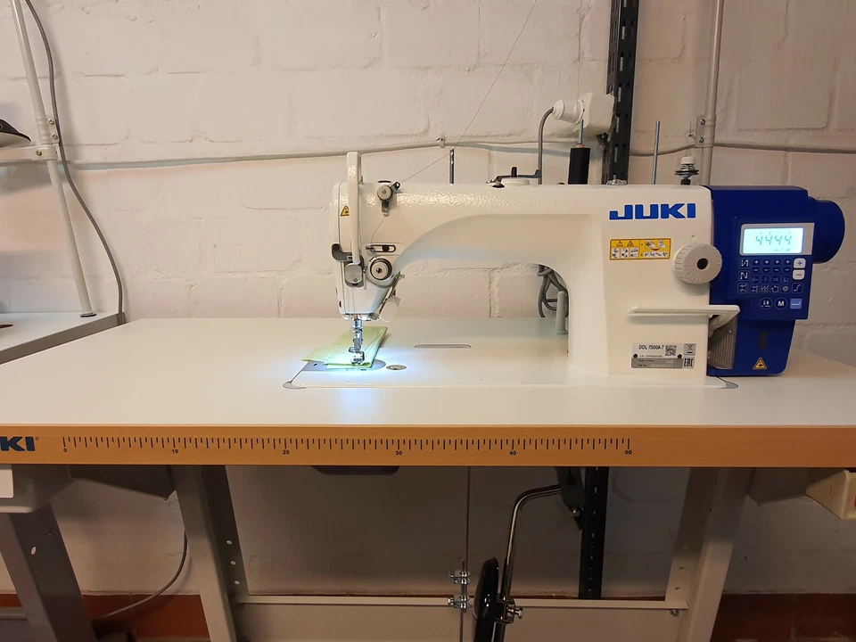 Industrienähmaschine JUKI DDL7000A-7 SNB mit Fadenabschneider NEU - Bild 4 von 4