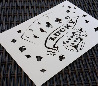 Glücksspiel GLÜCKSWÜRFEL SPIELKARTEN AIRBRUSH SCHABLONEN Pik Diamanten Herzen Farbe