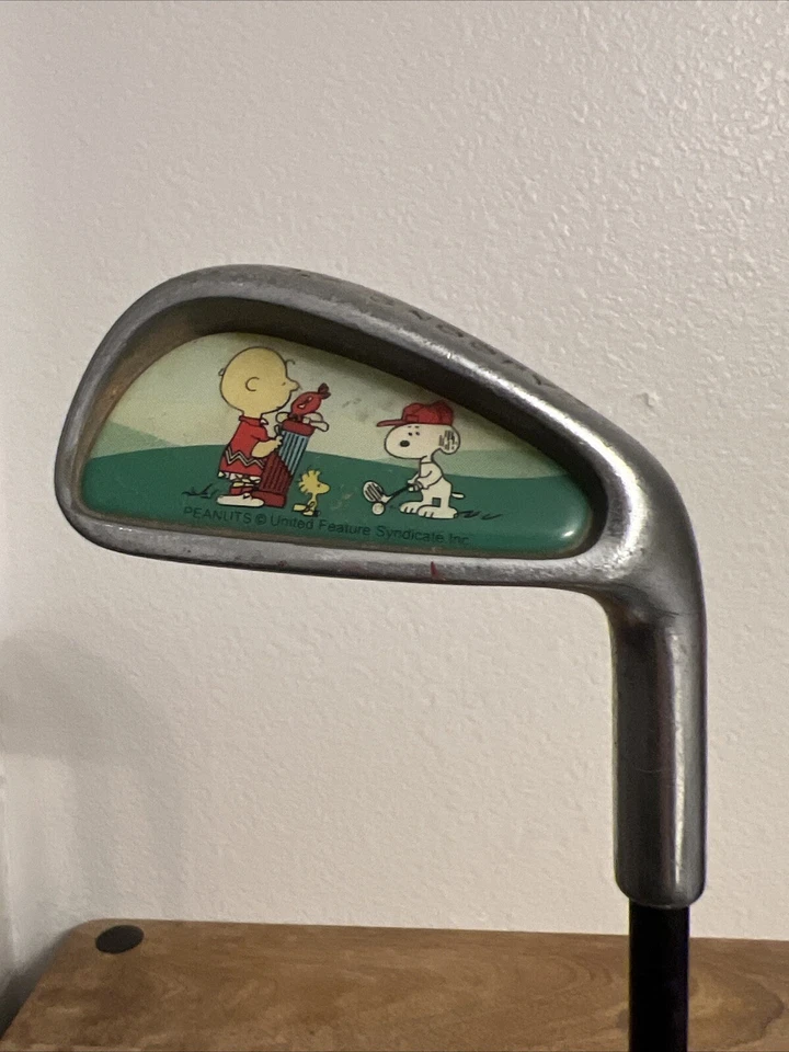 Club de golf vintage Peanuts Snoopy para diestros Jr Wedge de La Jolla 26" agarre estrella Foto 2 de 4