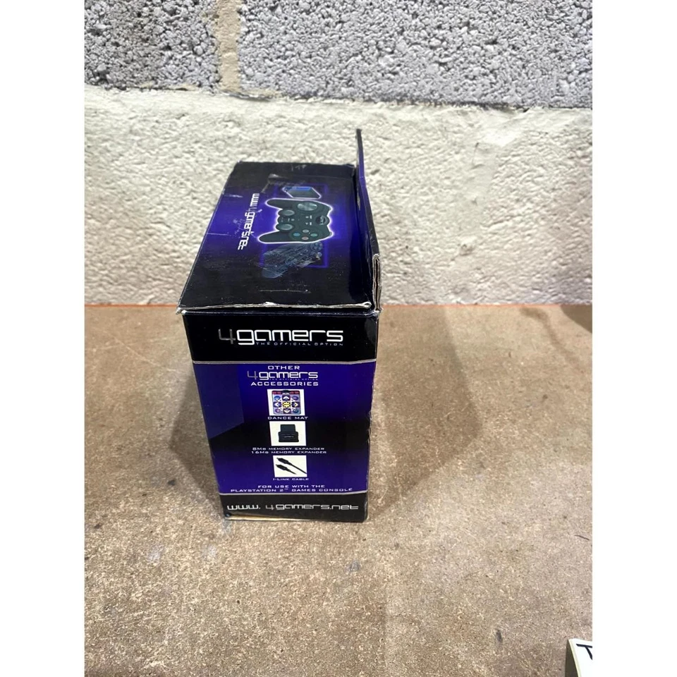 4Gamers SPC259 Vibrating Wireless Gaming Controller Black for Sony Playstation 2 - Image 3 of 4