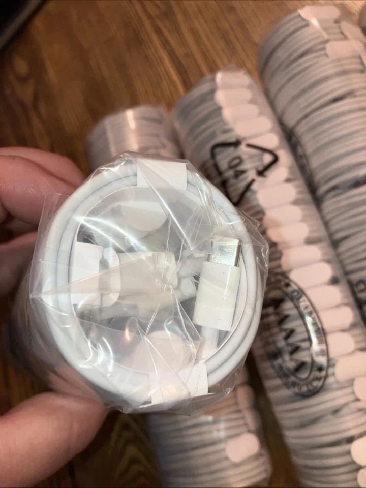 100 Bulk PD USB C to C iPhone Fast Charger Cable Apple/Samsung Universal 3ft - Image 3 of 4