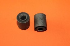 TRIUMPH TSX T140 PAIR FRONT FOOTREST METALASTIC RUBBER BUSH 60-7333 1981-85 UK