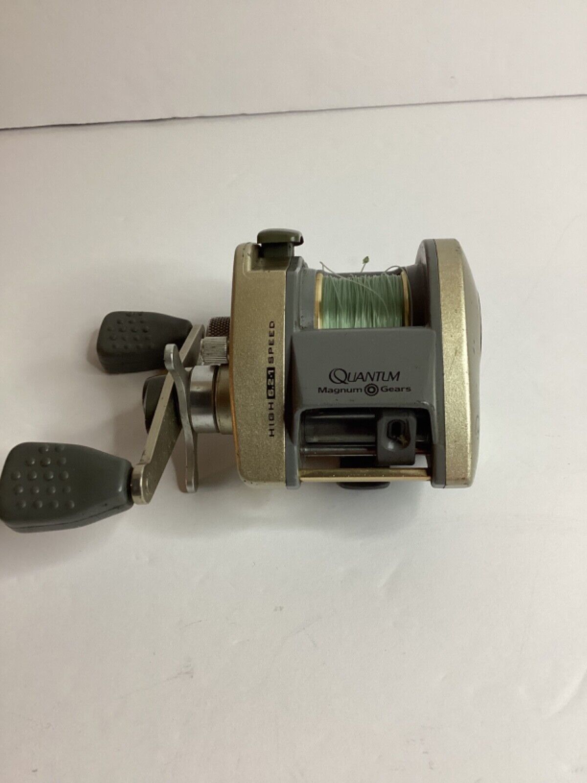 Quantum Zebco 1310 CX MG Dyna Mag 6.2.1 Speed  3 Bearings Gold Bait Cast Reel