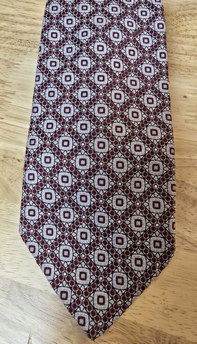 Richman Brothers Vintage Gray Maroon Polyester Necktie Mens EUC - Picture 6 of 6