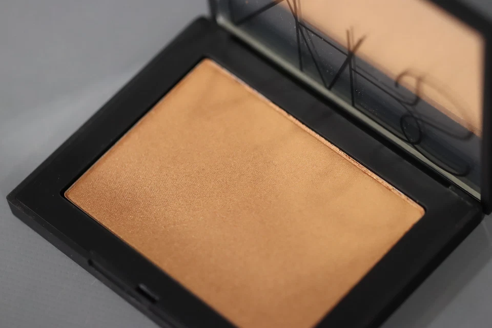 NARS Highlighting Powder - St. Barths 14g/0.49oz - Image 3 of 4