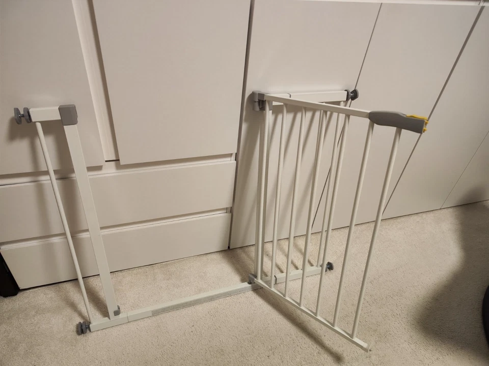 3xHauck Schutzgitter 91-101cm Ohne Bohren Treppengitter Türe Treppe Kinderschutz - Bild 3 von 4