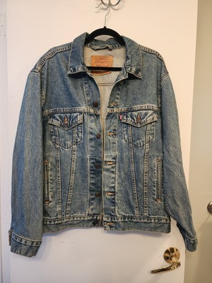 Vintage Mens Red Tag Medium Levis Denim Trucker Jacket 70507 0389