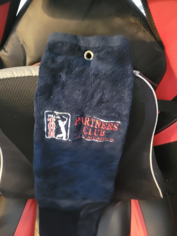 pga tour partners club towel