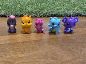 HATCHIMALS COLLEGGTIBLES - Lot of 23 Figures Various Series Mixed Lot Frog Zebra