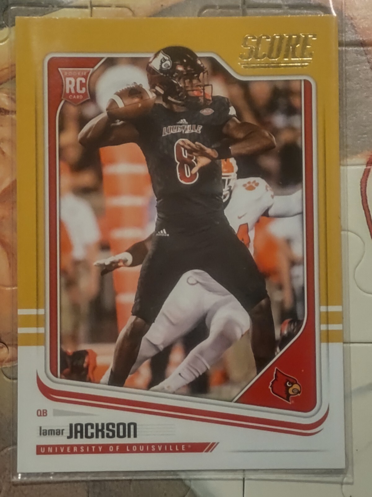2018 Panini Score Lamar Jackson #352 Gold Rookie Card