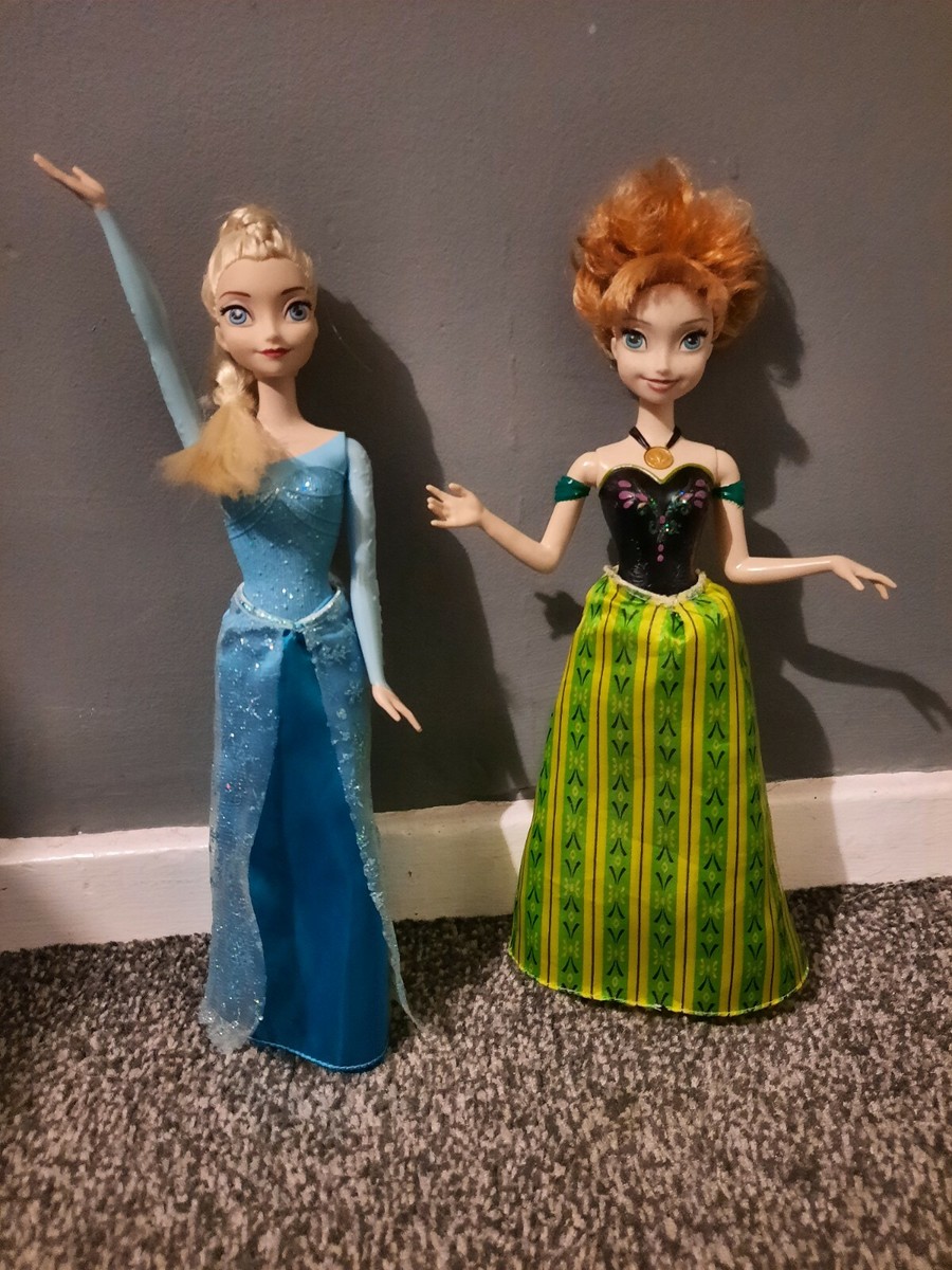 Disney Frozen Dolls Elsa And Singing Anna The first time in forever  Mattel