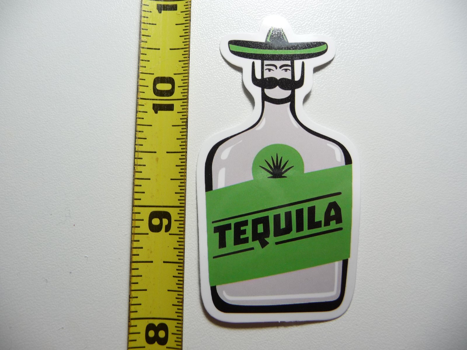 GENERIC TEQUILA SOMBRERO BOTTLE STICKER DECAL BAR DECORATION ALCOHOL FUN PARTY