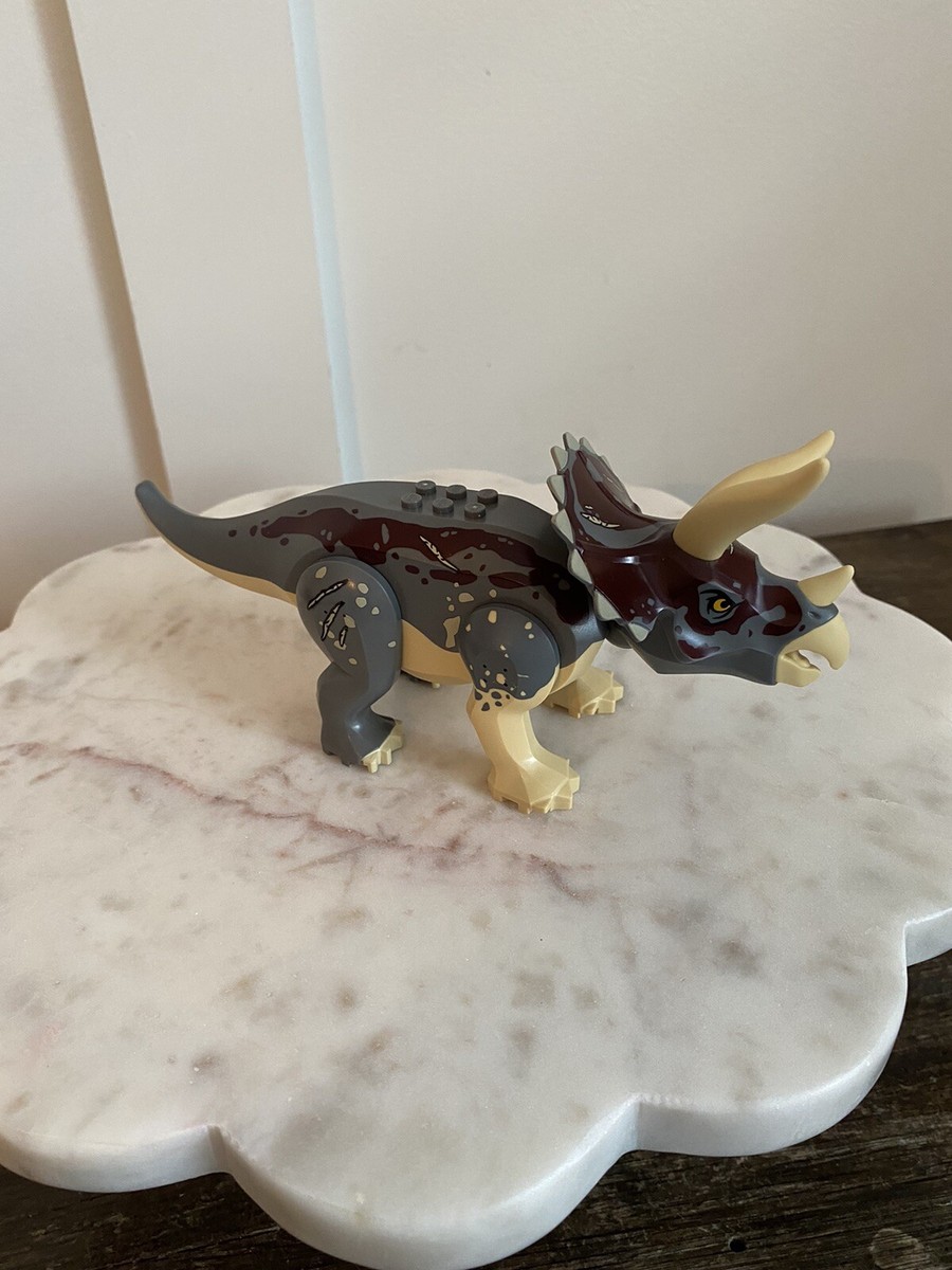 Lego Jurassic World Blue Tan Dinosaur Triceratops 301J2 NICE FREE